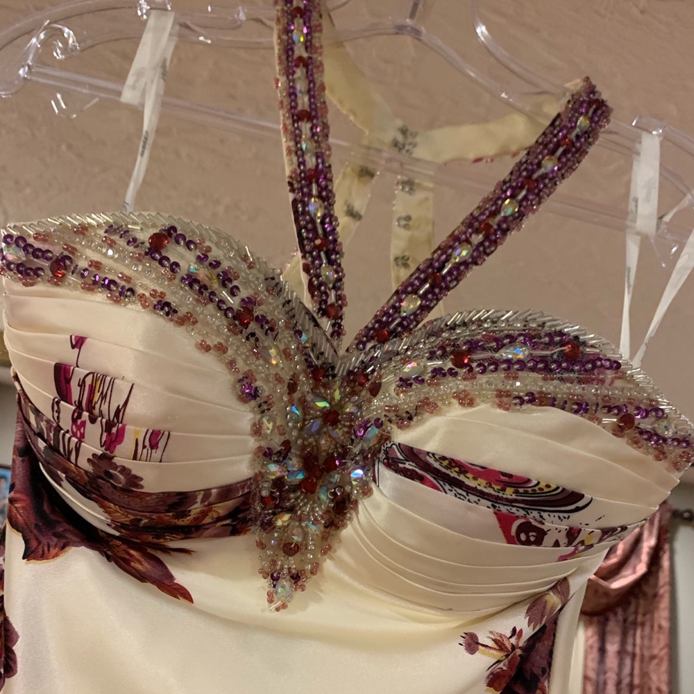 Prom dress/wedding guest dress